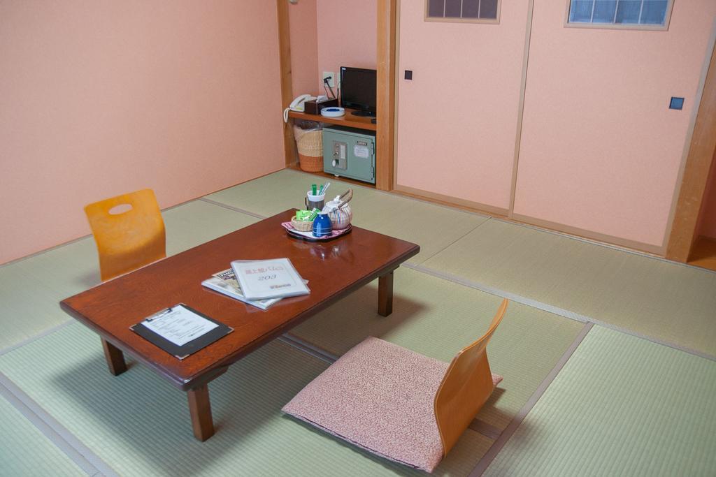 湖上館パムコ Hotel Vakasza Kültér fotó