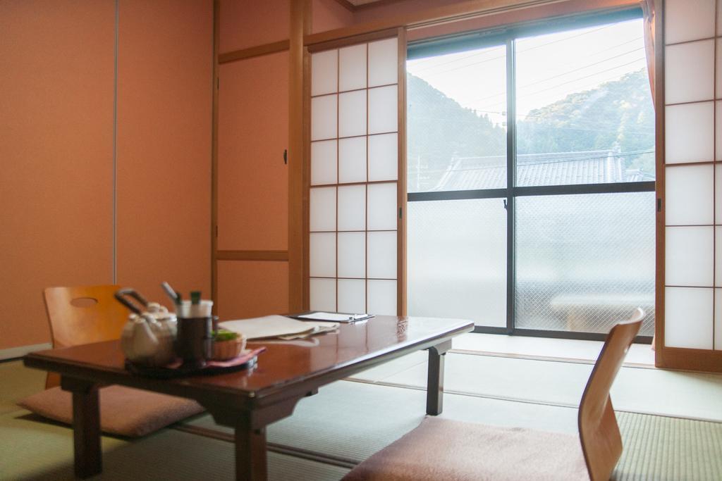 湖上館パムコ Hotel Vakasza Kültér fotó
