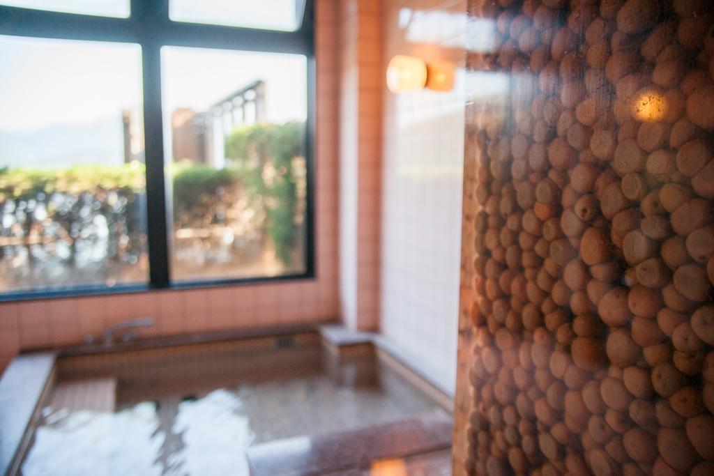 湖上館パムコ Hotel Vakasza Kültér fotó